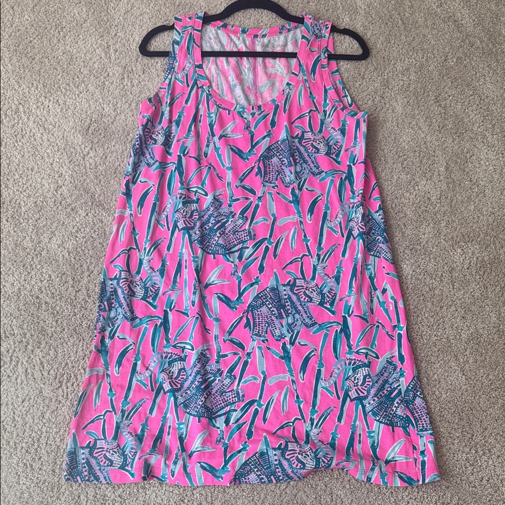 Lilly Pulitzer Raylee knit dress in Extra Lucky. Size M